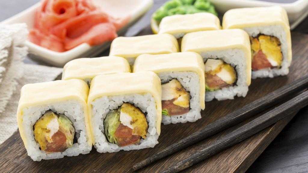 суши-роллы